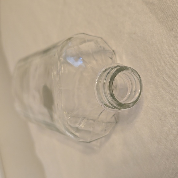 Vintage Owens Glass 3xvi with measurement marks - Picture 6 of 10